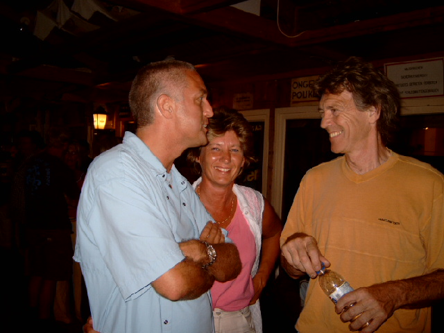 Rinus Gerritsen, Casper Roos and his wife Marjolein at  Pier 32 jamsession August 5, 2004